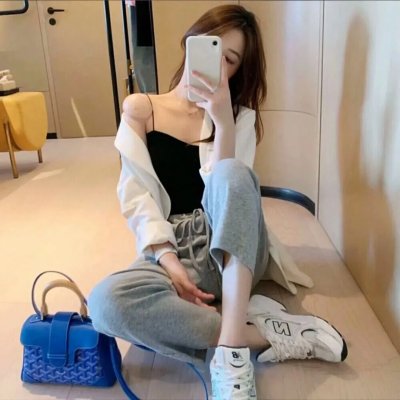 禁苑春浓